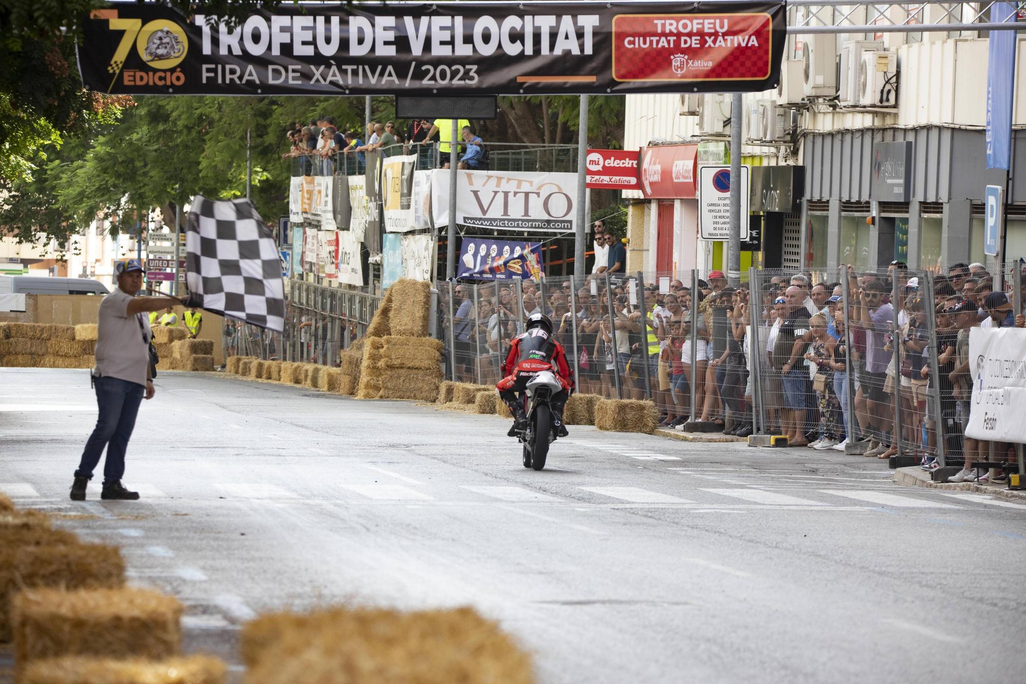 Xàtiva se vuelca con la edición 2023 de su circuito urbano de motociclismo