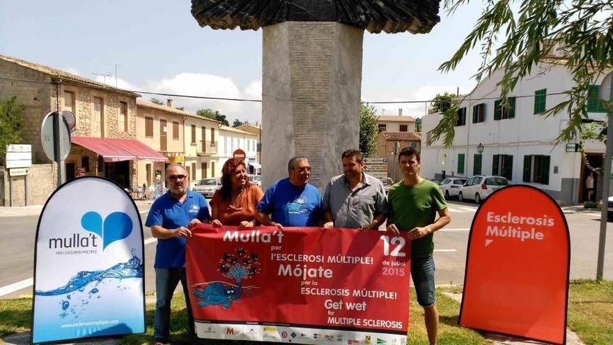 Presentación, ayer, de la campaña &#039;20 Anys del Mulla&#039;t&#039;, en Artà.