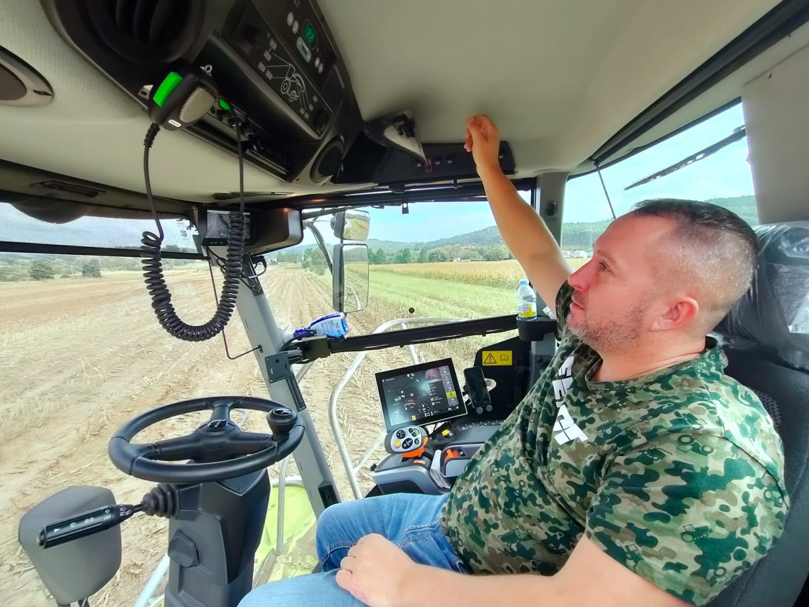 La cosechadora de un millón de euros de Marcial da Pereira