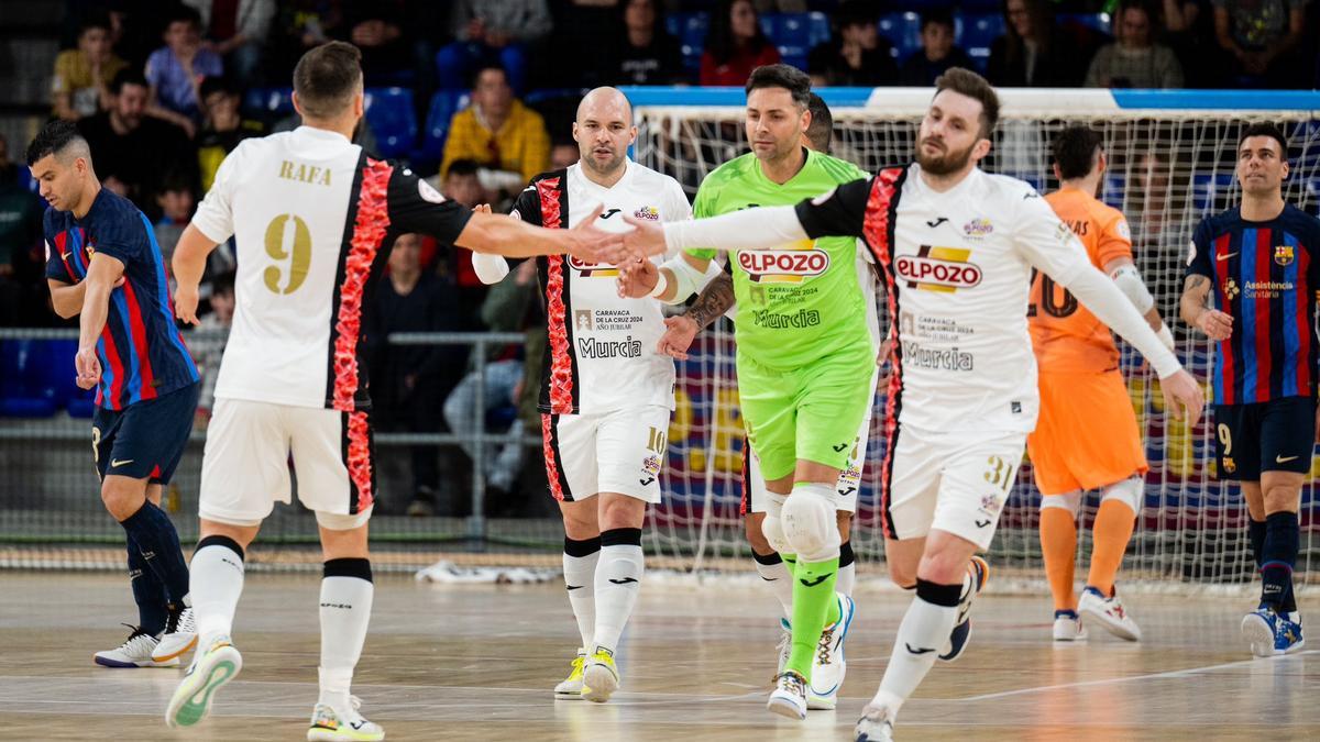 Jugadores de ElPozo, celebrando uno de los goles