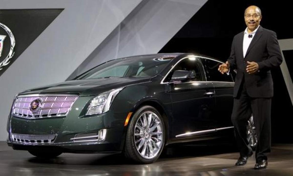 El nou Cadillac XTS ha despertat l’admiració del públic al Saló de l’Automòbil de Los Angeles 2011.