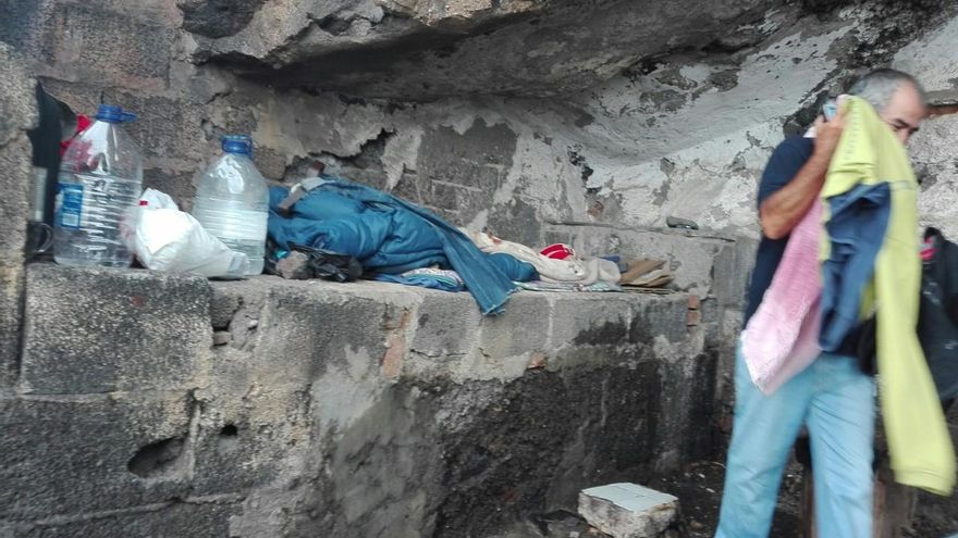 Cáritas denounces the lack of protection of the ‘homeless’ on the Island against the cold and rain