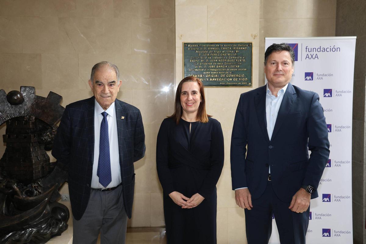 José García Costas (i.), Nuria Rodríguez y Josep Alfonso.