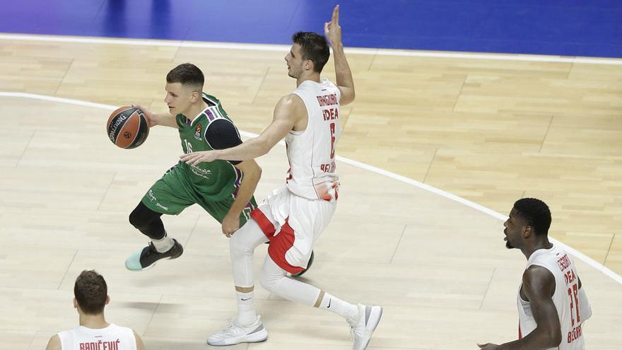 Nemanja Nedovic, ante el Estrella Roja.