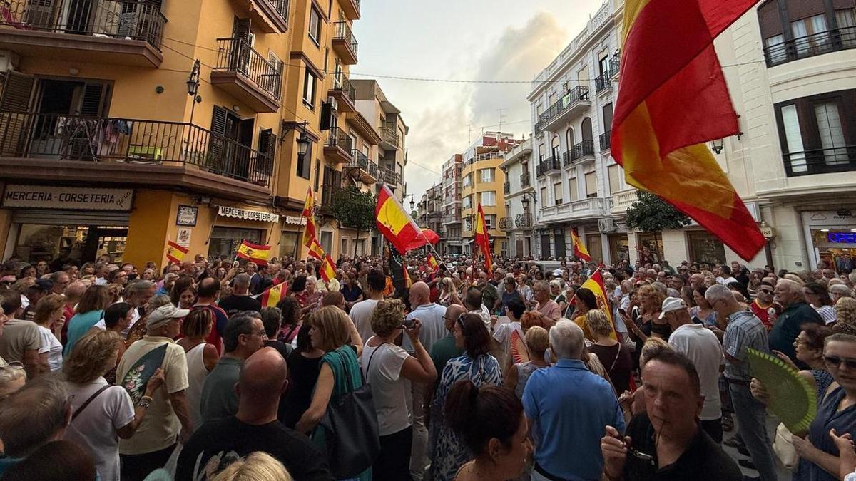 Participantes en la concentración de Cullera.