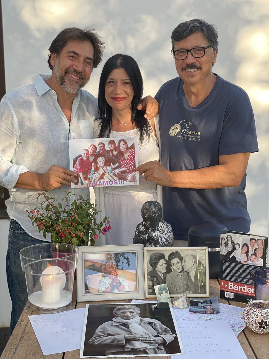 Javier, Mónica y Carlos Bardem.