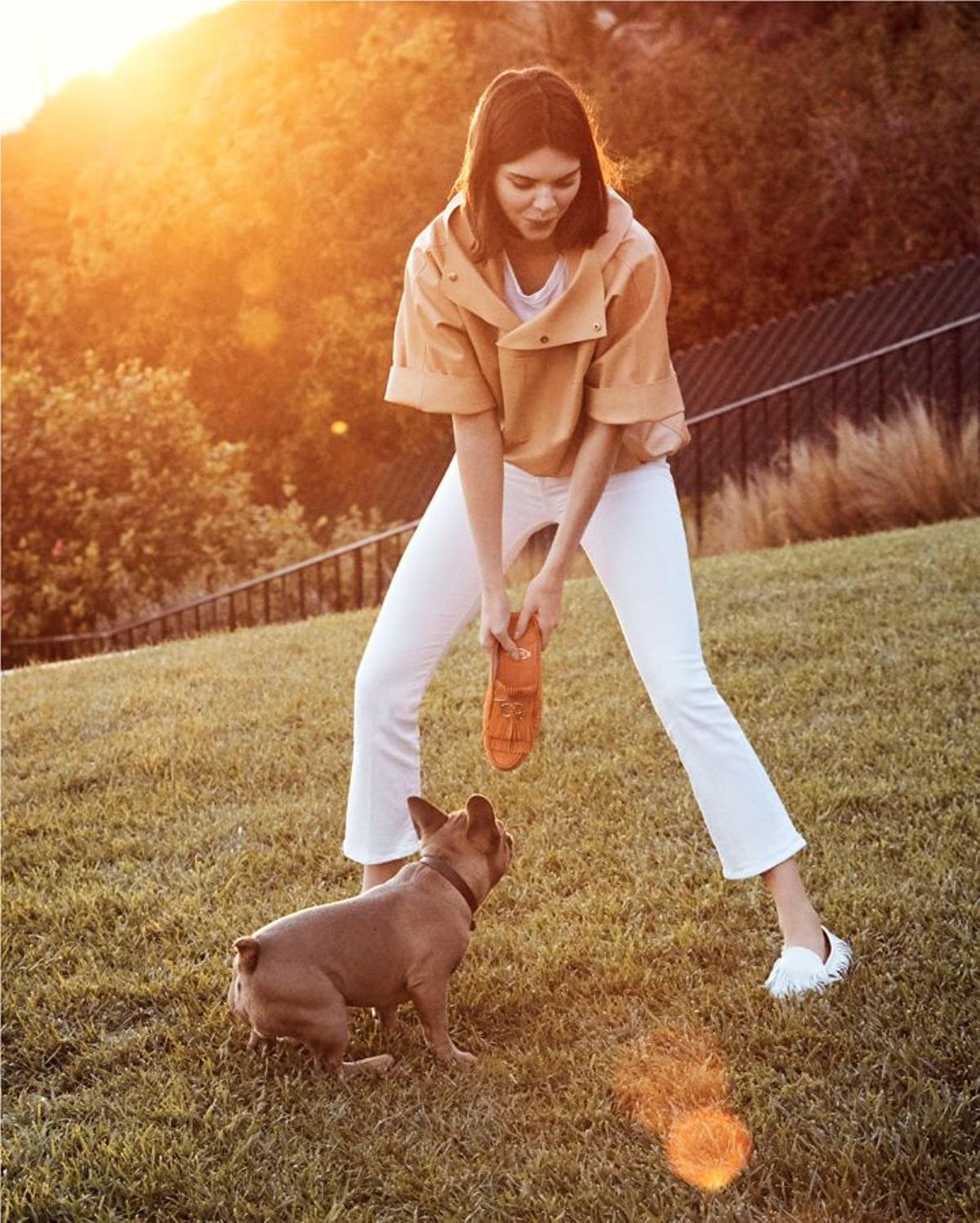 Kendall Jenner protagoniza la campaña Primavera-Verano 2018 de Tod's inspirada en la Toscana