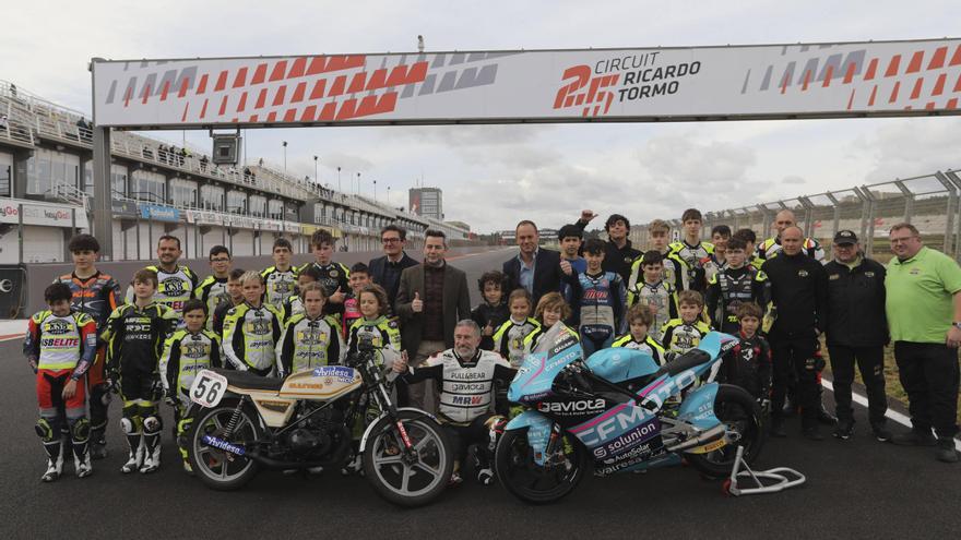 Homenaje a Jorge Martínez Aspar, Leyenda del Circuit Ricardo Tormo en el Racing Legends 2024