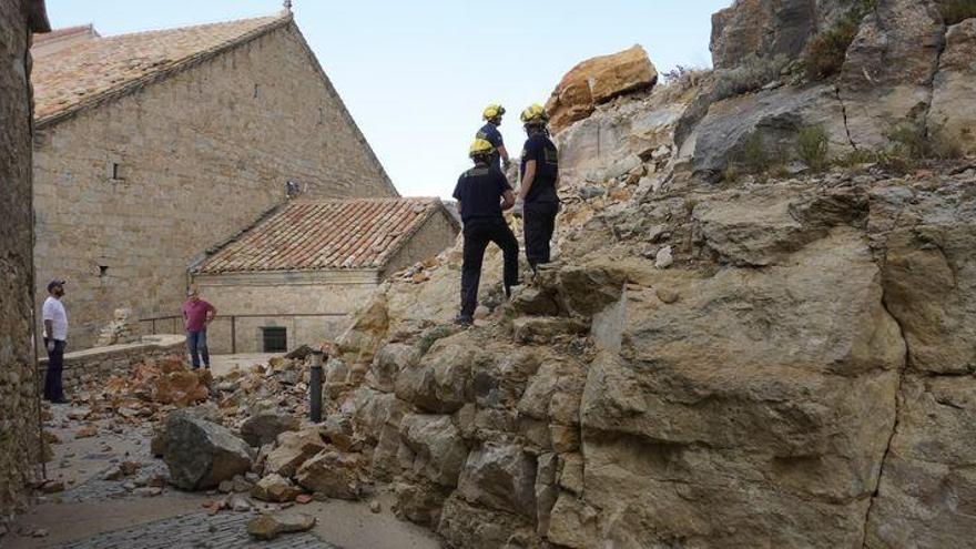 Derrumbamiento en el castillo de Ares del Maestrat