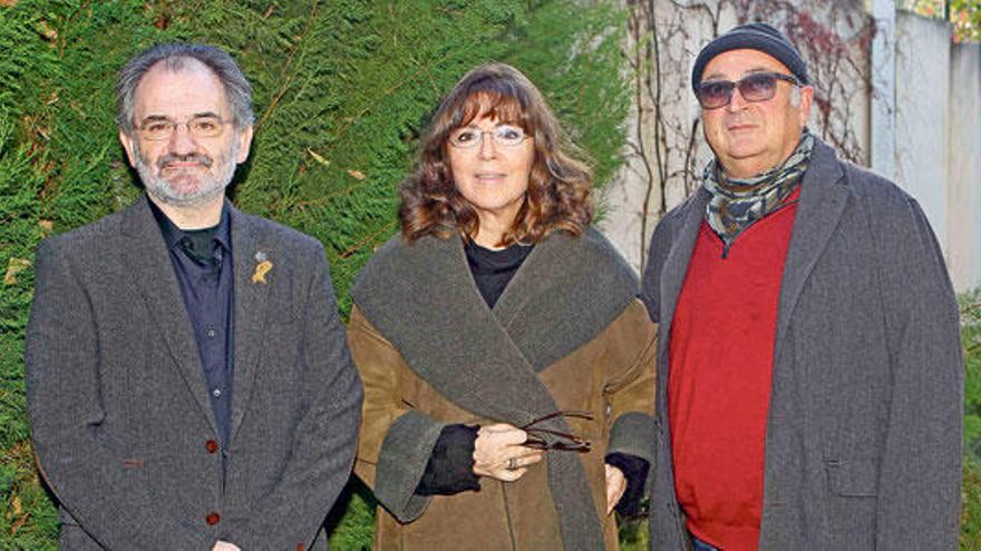 Jaume Mateu, Maria del Mar Bonet y Biel Mesquida en la Obra Cultural Balear.