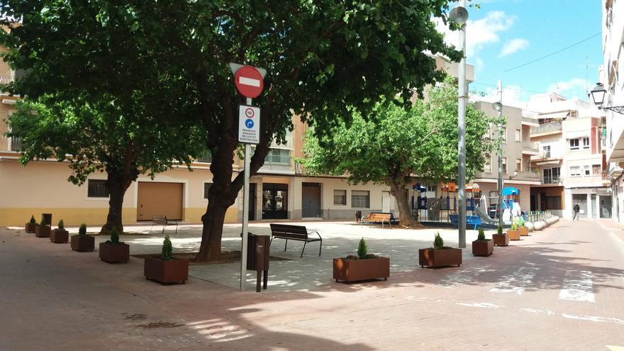 Algemesí revitaliza la Plaça de les Tres Moreres