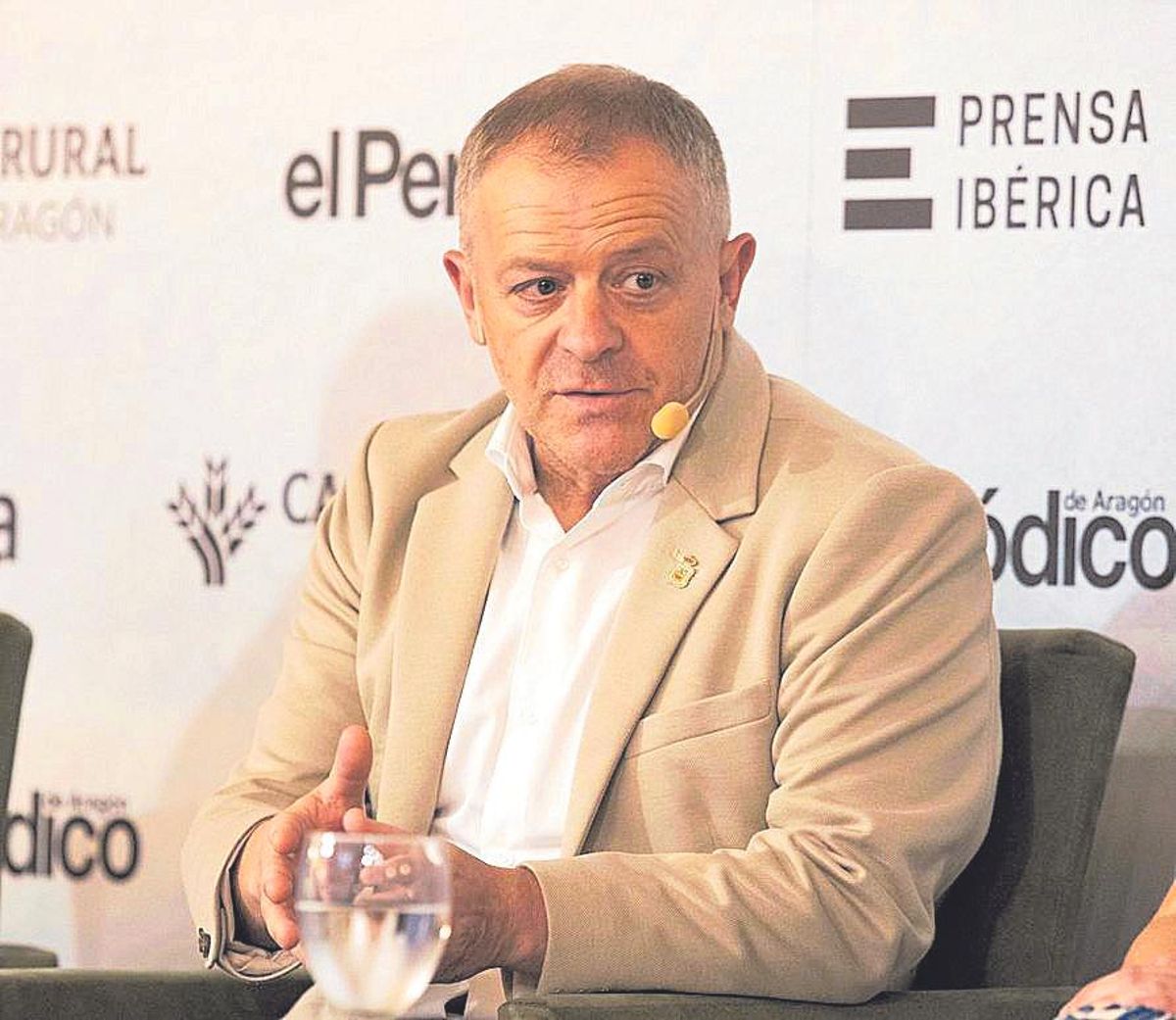 Eduardo Arilla. FORO DE MUNICIPALISMO DE EL PERIODICO DE ARAGON EN CAJA RURAL DE ARAGON