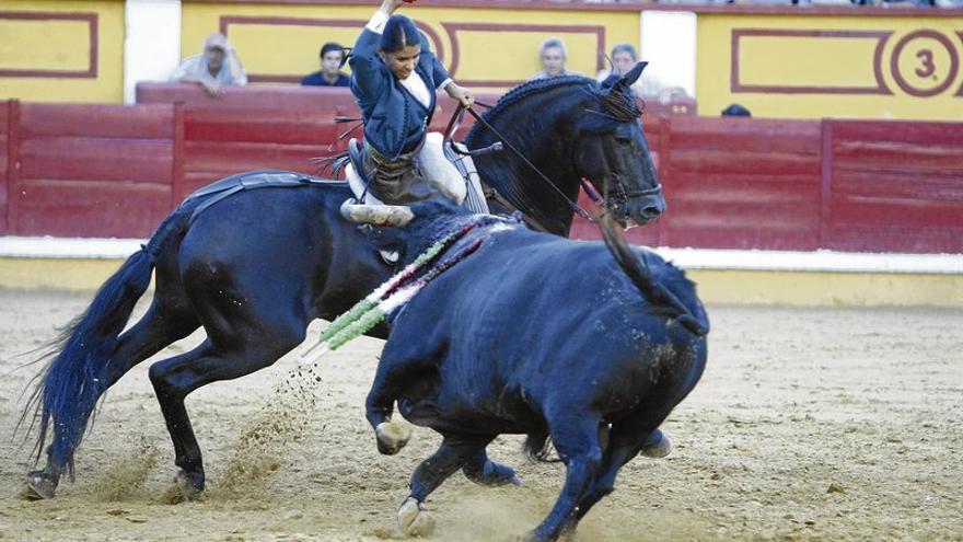 Acaba la feria con triunfo de los rejoneadores