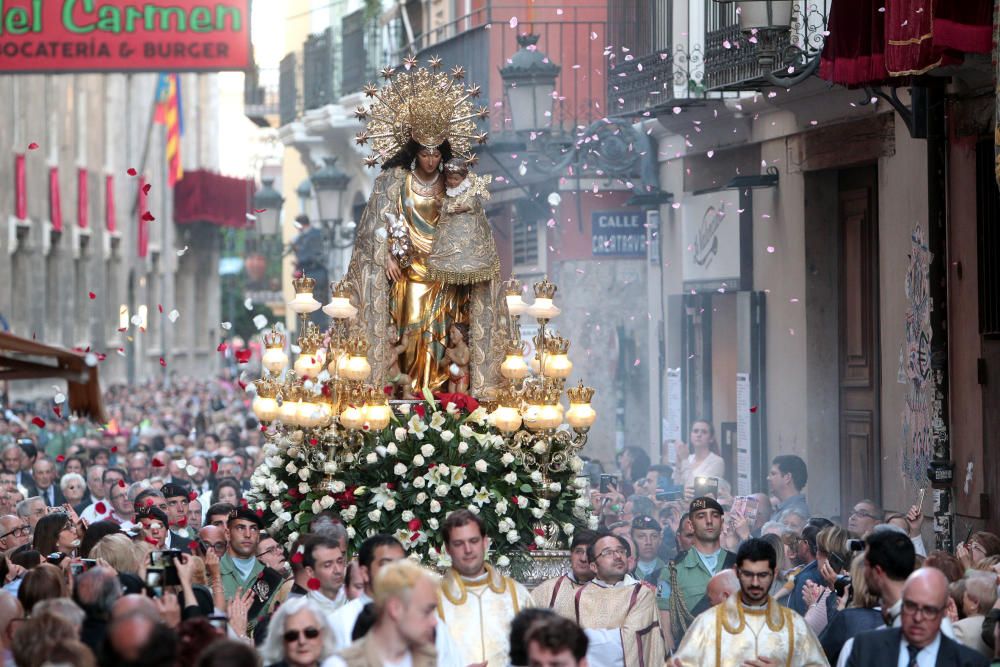 Procesión de la Virgen de los Desamparados