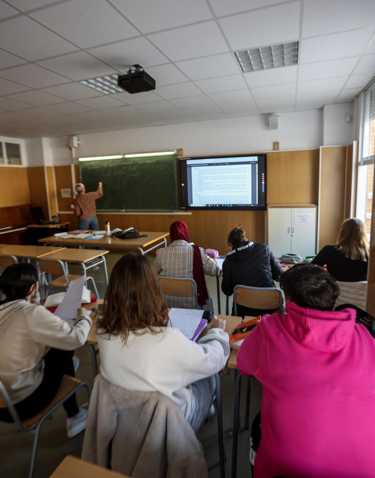 La Comunidad tiene un inspector de Educación por cada 7.500 alumnos y 653 docentes