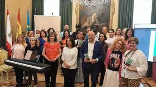 Música coral para integrar a los "nuevos gijoneses": 25 voces y 13 nacionalidades en el Coro Diverso