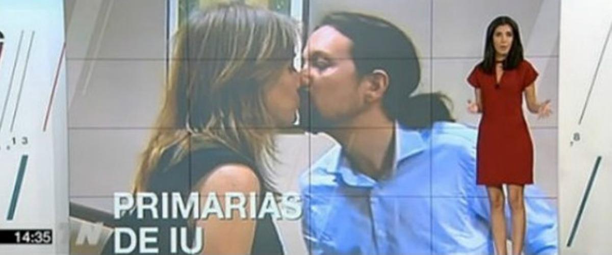 L’informatiu de Telemadrid va il·lustrar el diumenge les primàries d’IU amb una imatge de Tania Sánchez besant Pablo Iglesias. L’informatiu de Telemadrid va il·lustrar el diumenge les primàries d’IU amb una imatge de Tania Sánchez besant Pablo Iglesias.