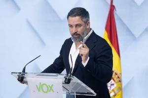 Abascal dará por "rotos" pactos con el PP si aceptan la distribución de menores migrantes