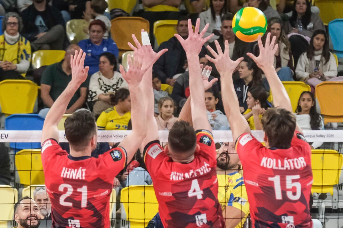 Partido Guaguas-Praga de Champions League