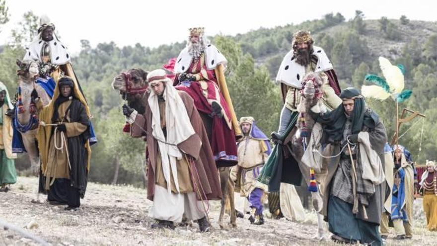 En el auto sacramental de los Reyes Magos de Cañada participa prácticamente todo el pueblo.