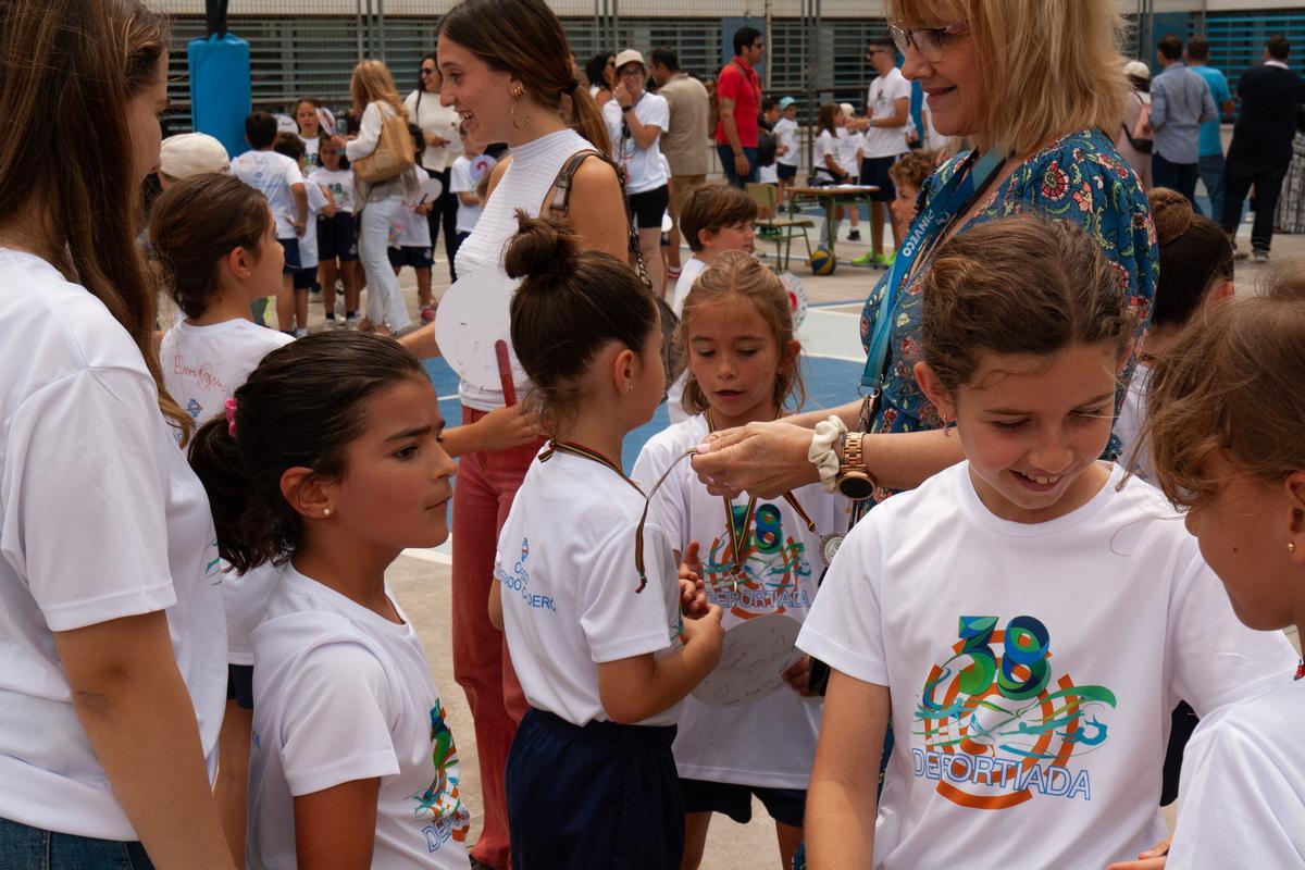 Imagen de las primeras entregas de medallas.