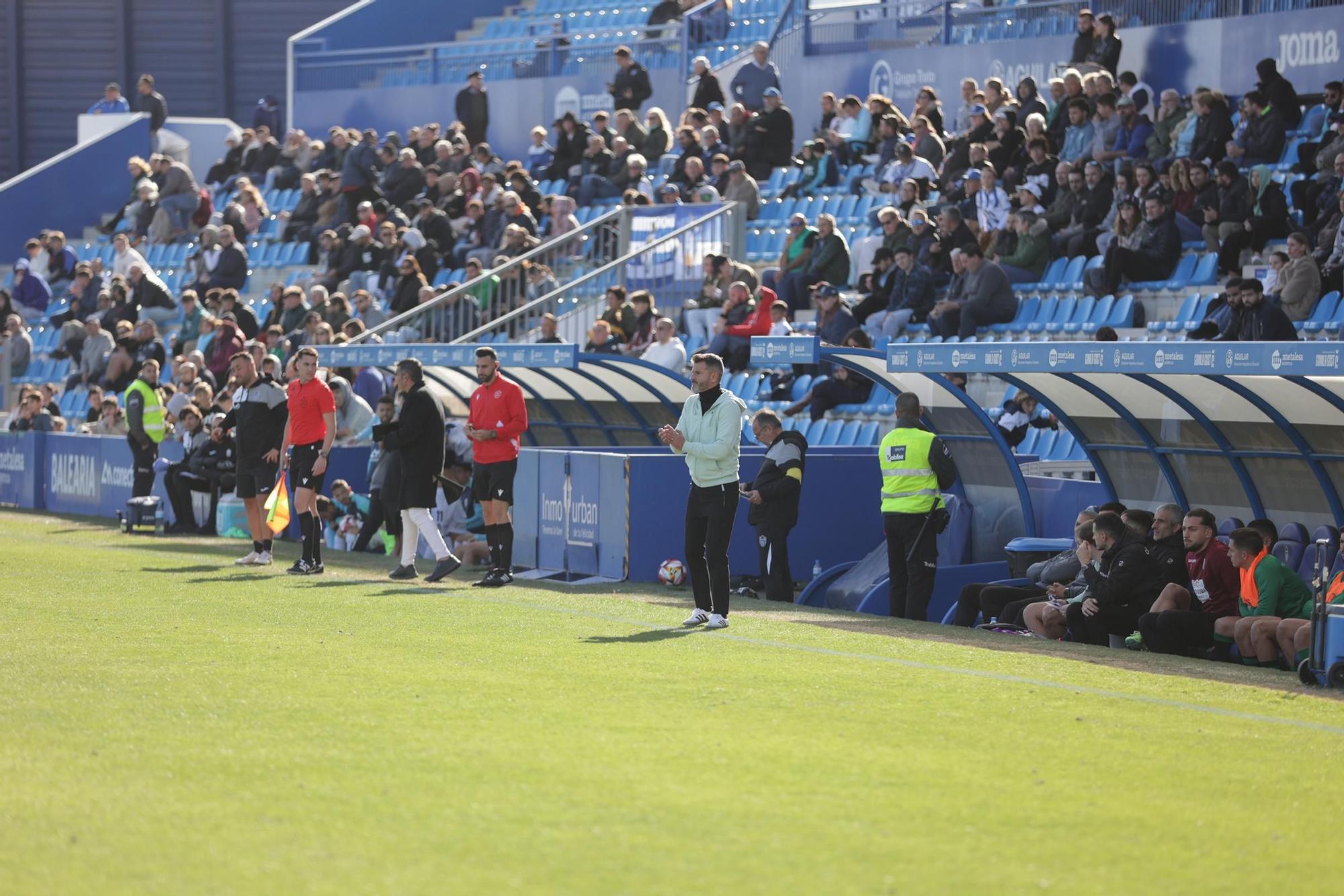Atlético Baleares-Córdoba CF:  el partido en imágenes