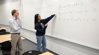 Una estudiante revoluciona la ciencia de la energía eólica al resolver un problema matemático de 100 años