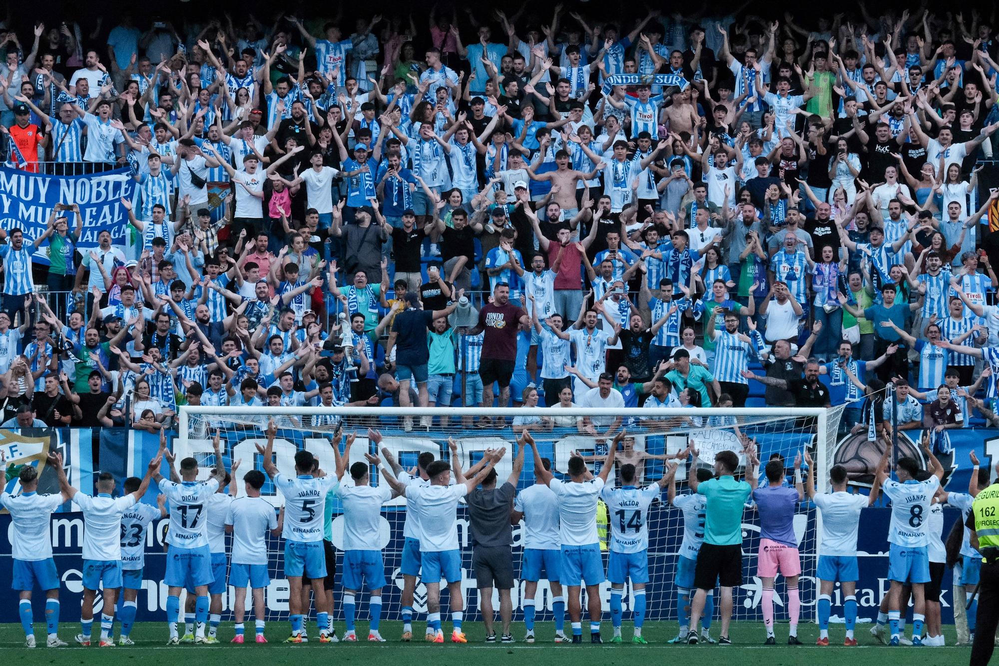 Una imagen del derbi provincial entre el Málaga CF y el Antequera CF, en La Rosaleda.