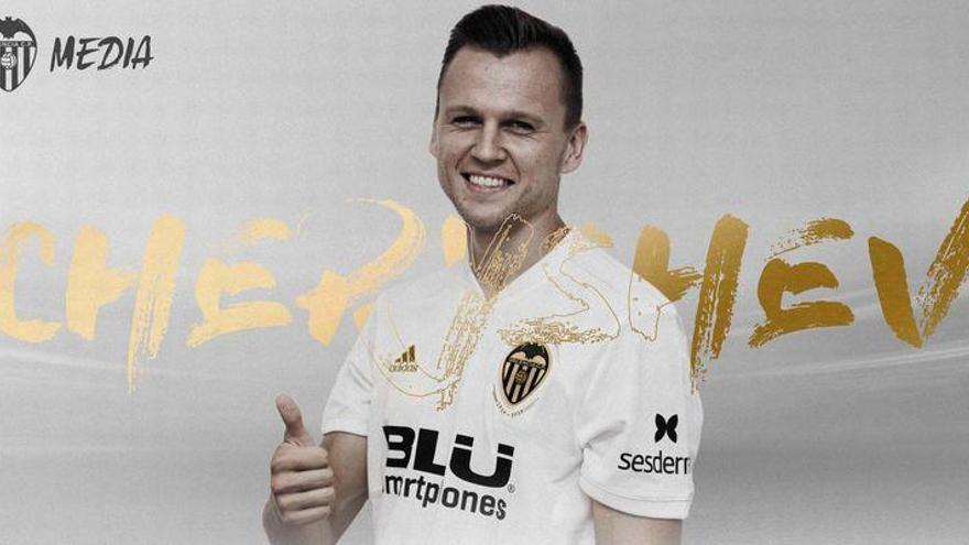 El Villarreal oficializa la cesión de Cheryshev al Valencia