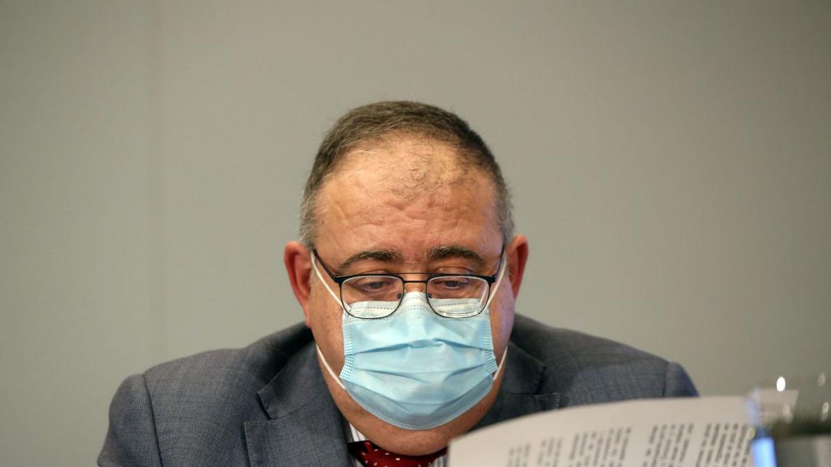 El consejero de Sanidad, Alejandro Vázquez, durante una rueda de prensa el pasado 27 de enero. | R. Cacho - Ical