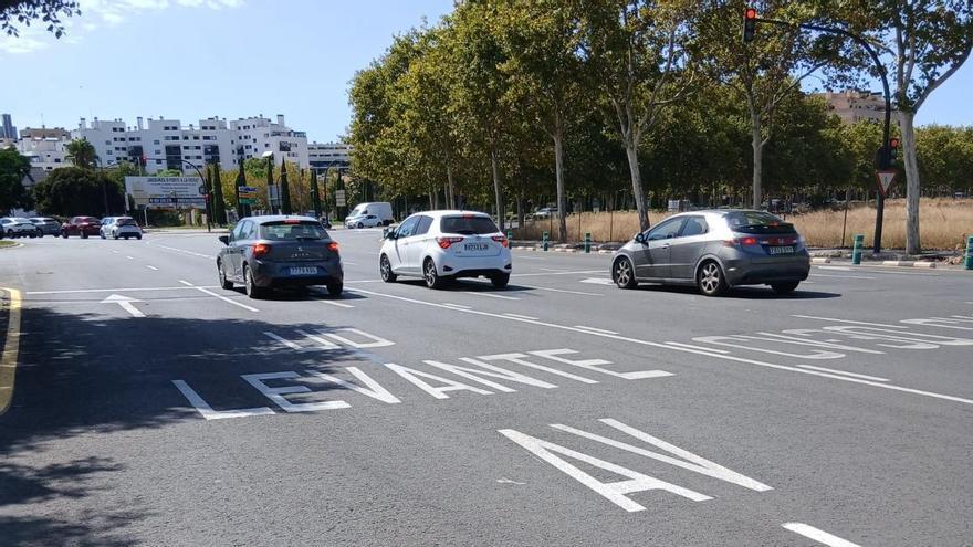 València refuerza la señalización en dos puntos negros del tráfico