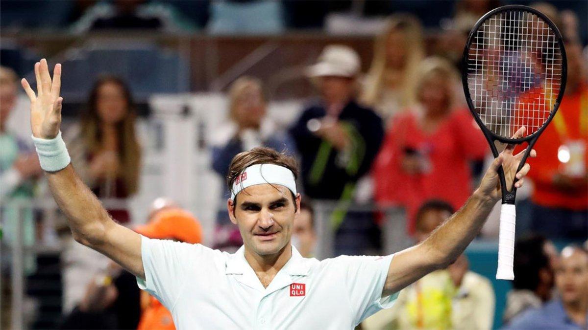 Federer está en semifinales tras vencer a Anderson