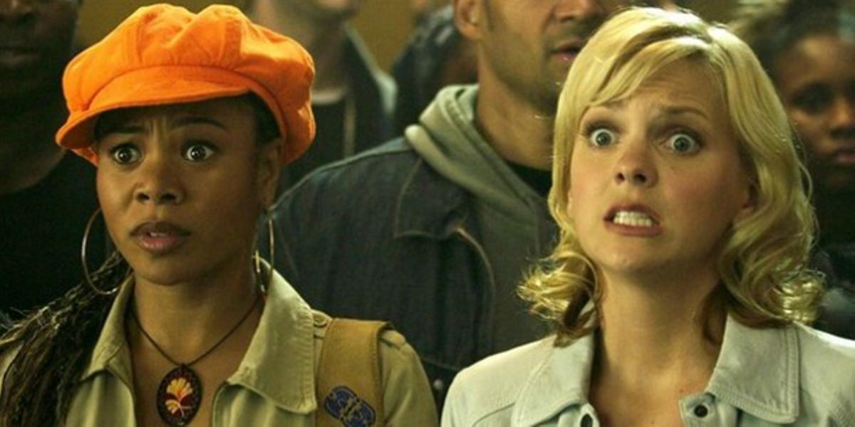 Regina Hall, con Anna Faris, en la franquicia 'Scary movie'.