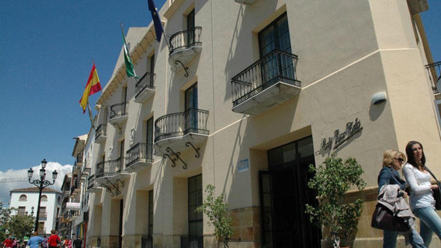 La plaza de las Carmelitas, eje central para la peatonalización del casco histórico veleño.