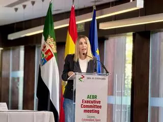 Guardiola reivindica desde Cáceres los más de 400 kilómetros de frontera con Portugal como base para el desarrollo de Extremadura