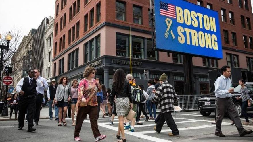 Boston rinde homenaje a las víctimas del atentado del maratón