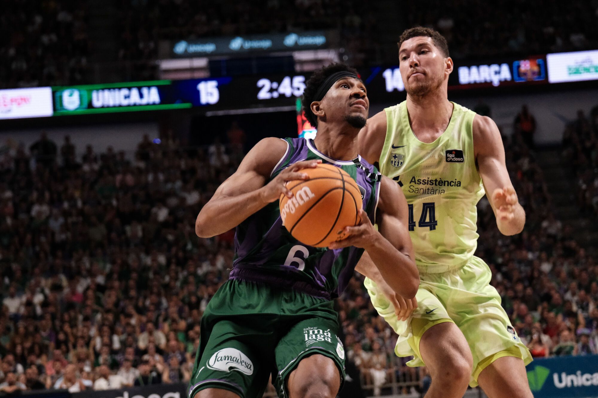 Tercer partido de los cuartos de final ACB I Unicaja - Málaga