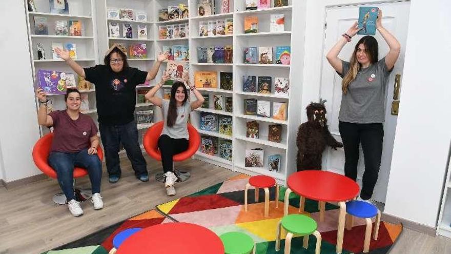 Una nueva librería infantil abre sus puertas en el barrio de O Peruleiro