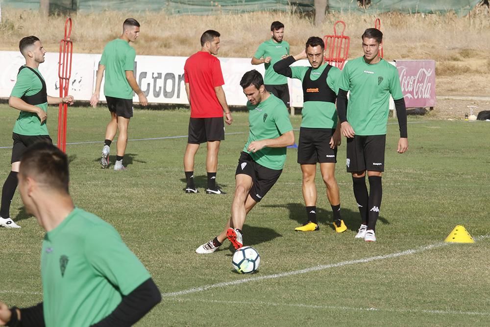 Primera jornada de Juan Merino como entrenador del Córdoba CF.