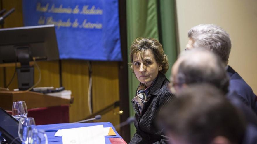 María José García-Pola, durante la presentación de Juan López-Arranz.