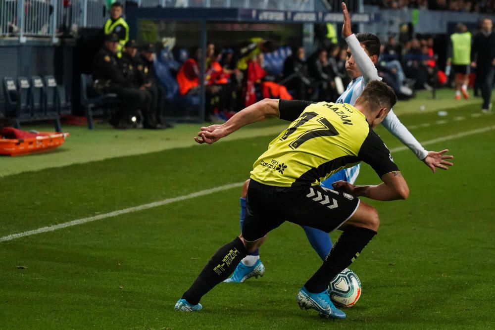 Partido del Málaga CF y el Tenerife en La Rosaleda.