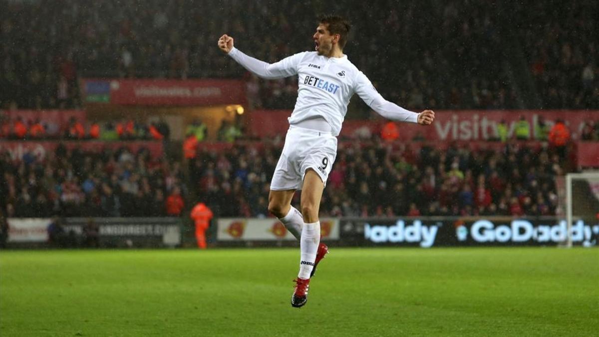 Llorente podría reforzar el ataque del Chelsea este invierno