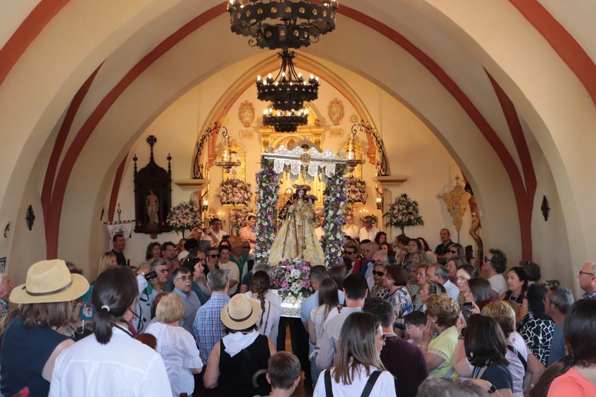 Hinojosa celebra la romería de la Virgen de la Antigua Coronada