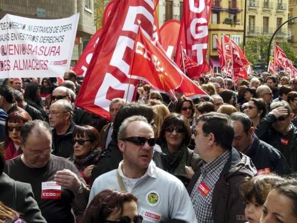 Fotogalería: Manifestación en Zaragoza contra el paro y por democracia