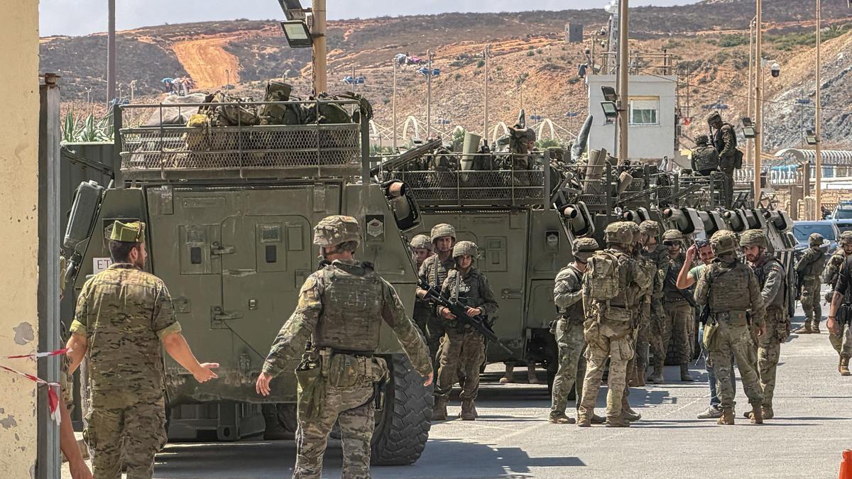 Guardias Civiles piden medidas tras los casos de sarna en militares desplegados en Ceuta