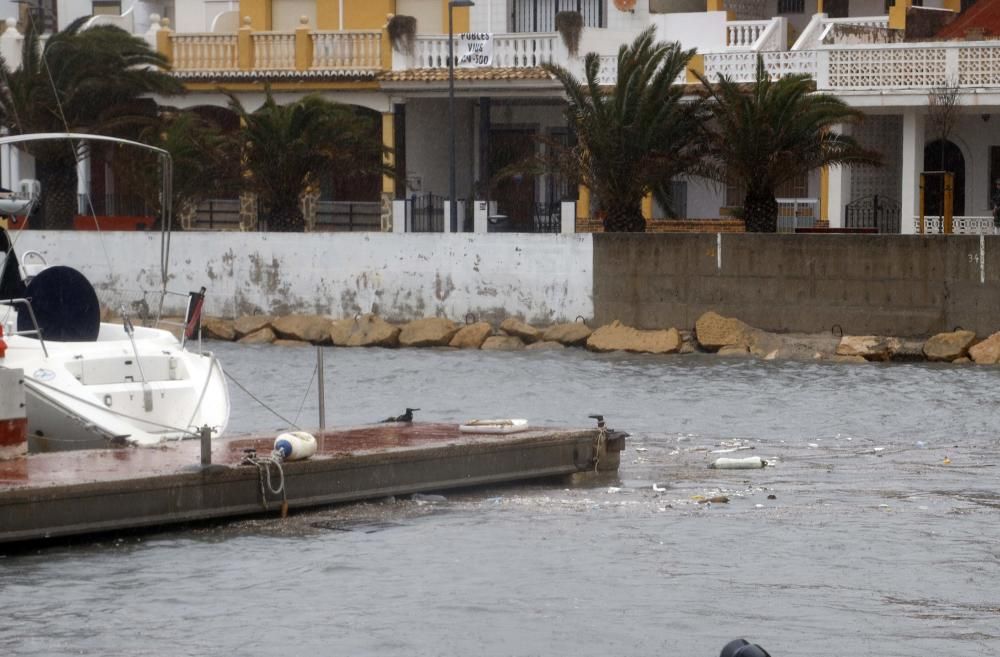 temporal maritimo y de viento en la ribera