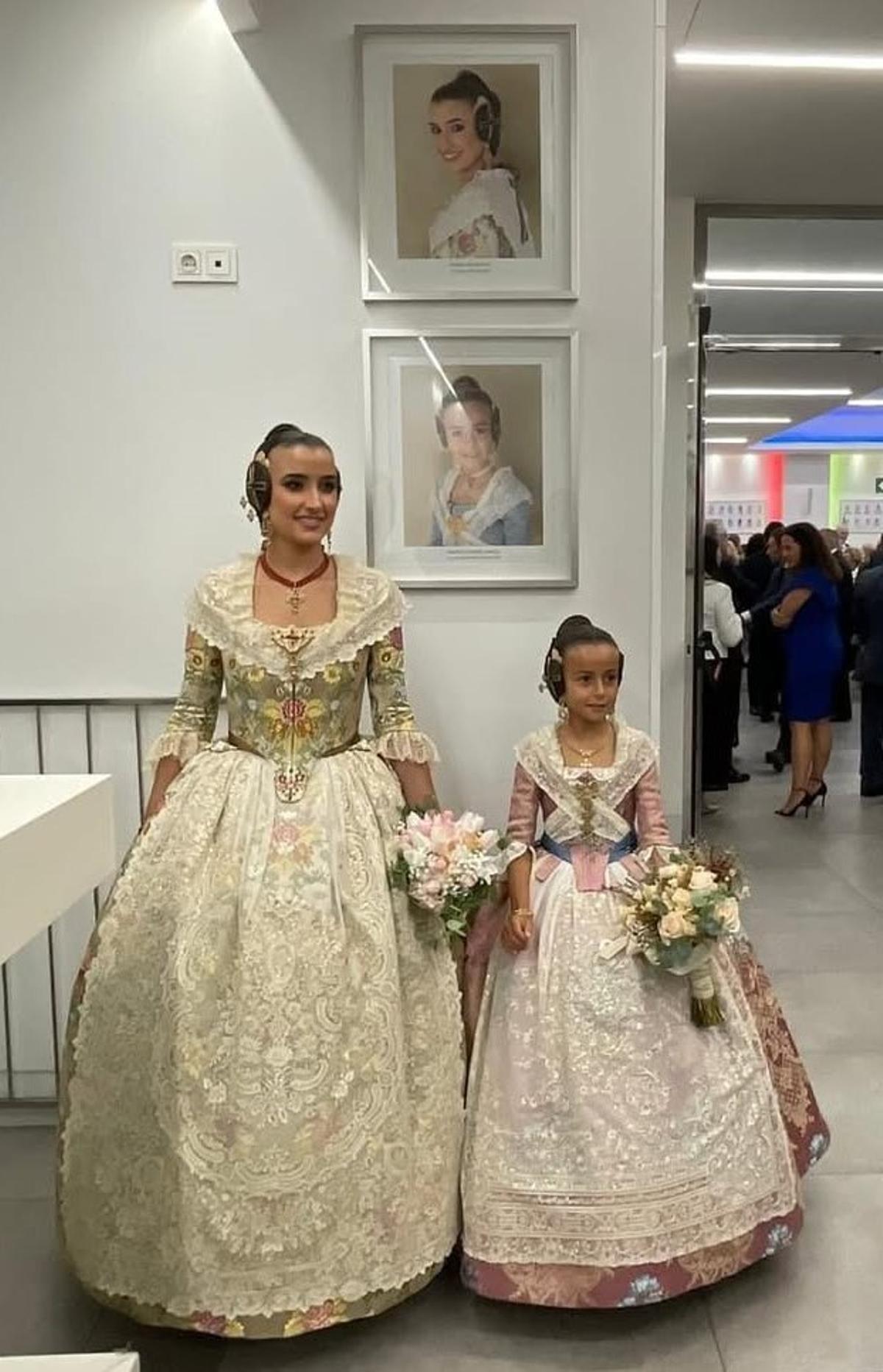 Carmen y Martina Songel, en su proclamación en el casal de Convento
