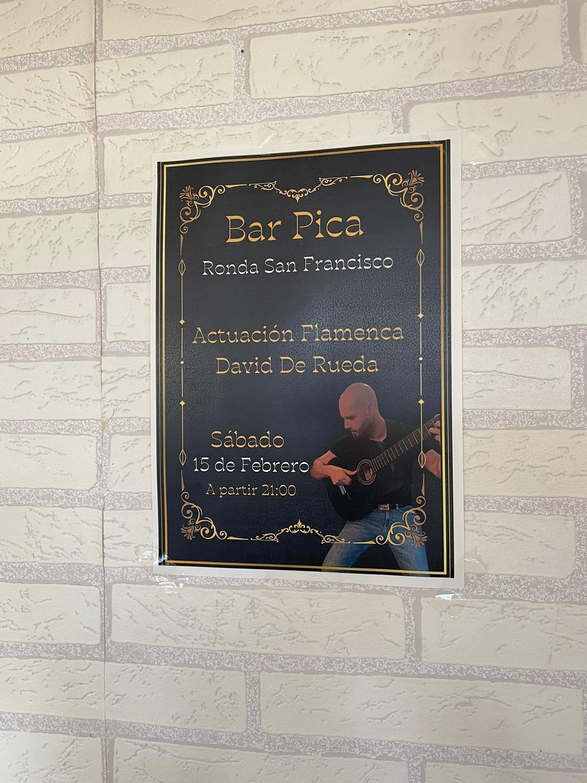 Migas 'take away' en el Puente de San Francisco de Cáceres