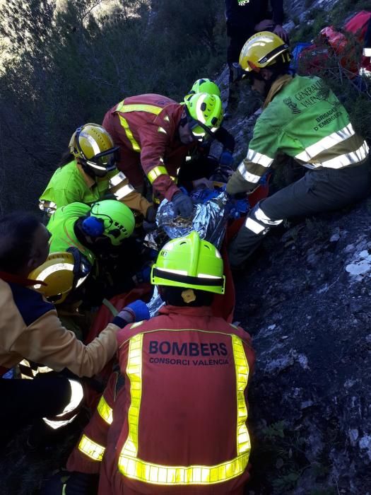 Rescate de un ciclista en Ontinyent