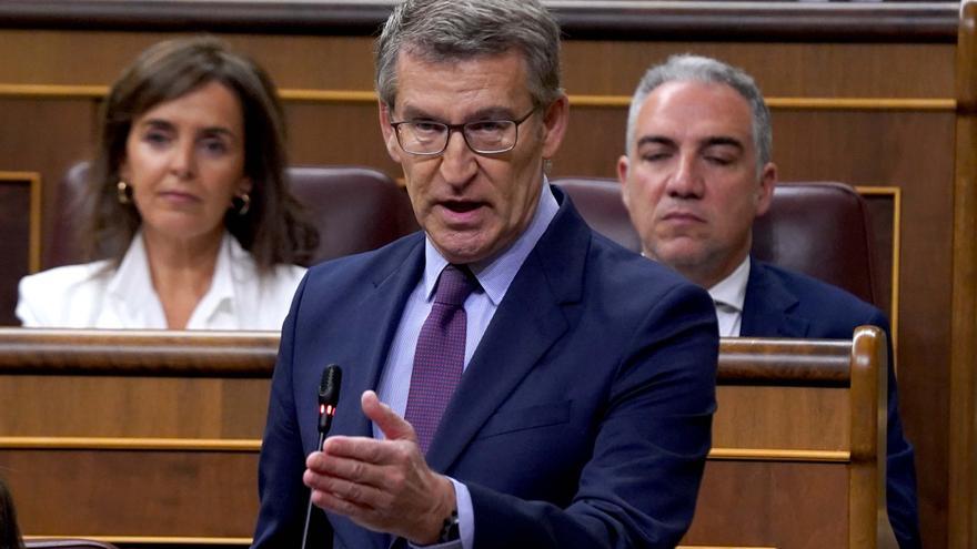 Feijóo comparece en la sede del PP tras el anuncio de Sánchez de meditar su dimisión